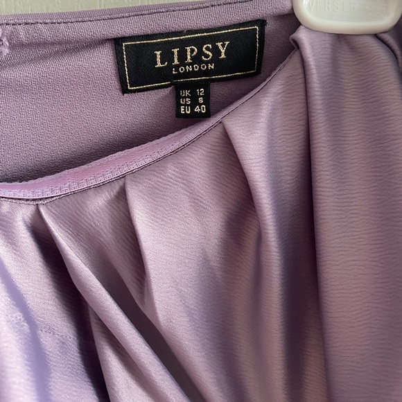 LIGHT PURPLE Lipsy London Off-Shoulder Bubble Dress - Picture 4 of 6